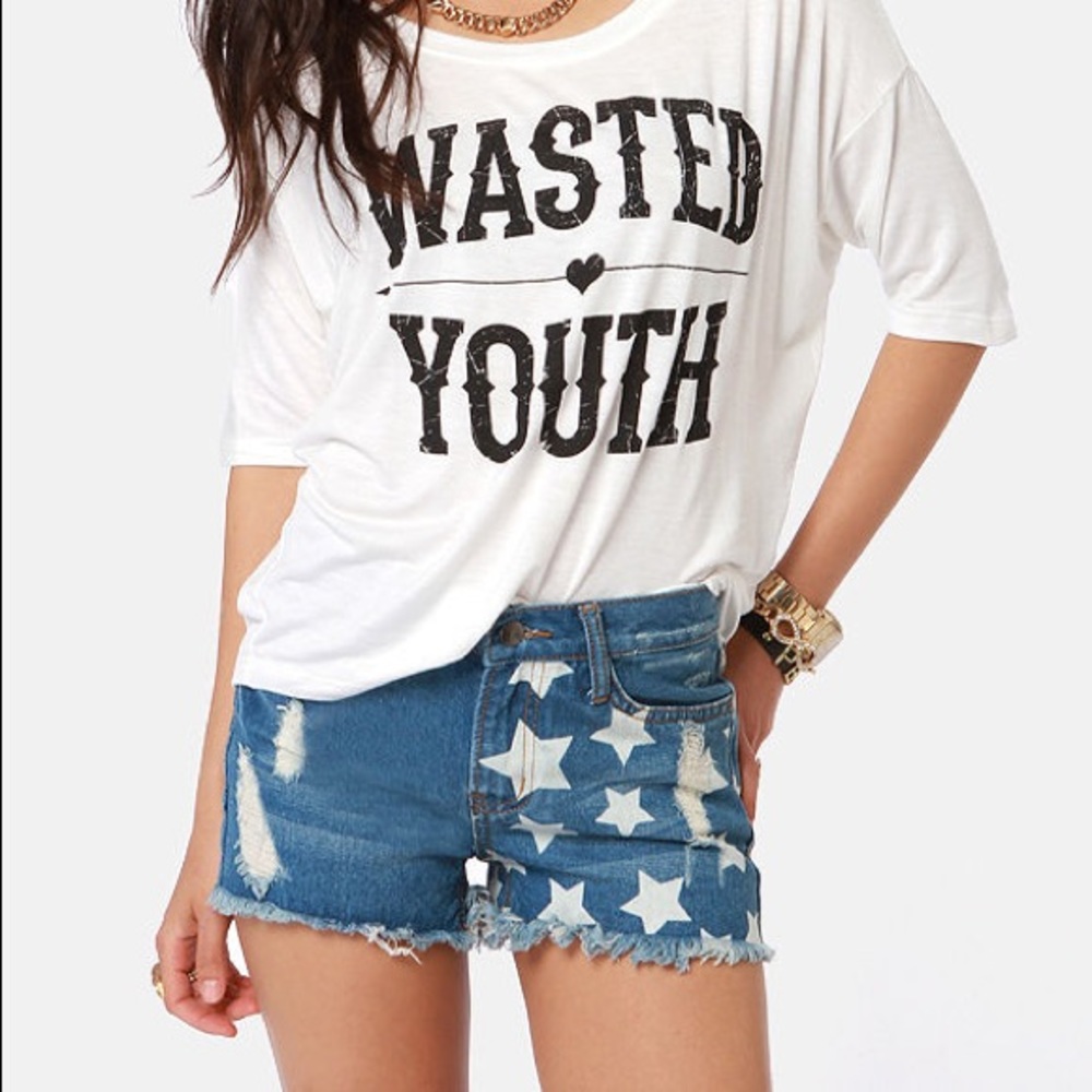 LIRA You’re a star shorts